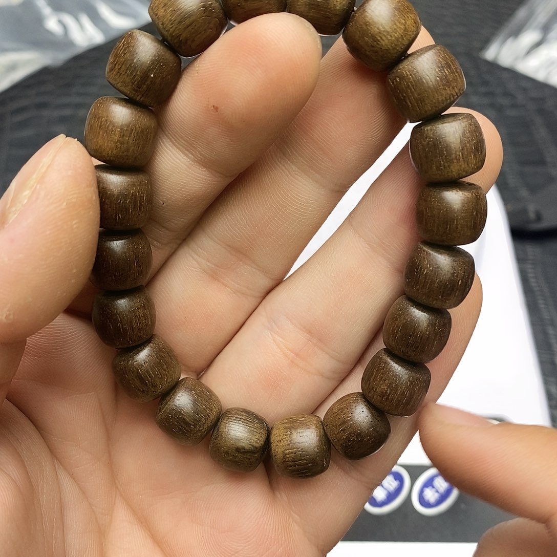 沉香碎屑沉香9海南虫漏