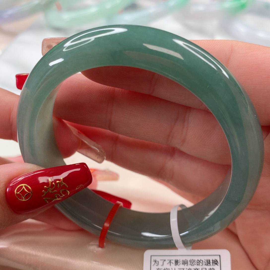 翡翠手镯未镶嵌54.1圈口