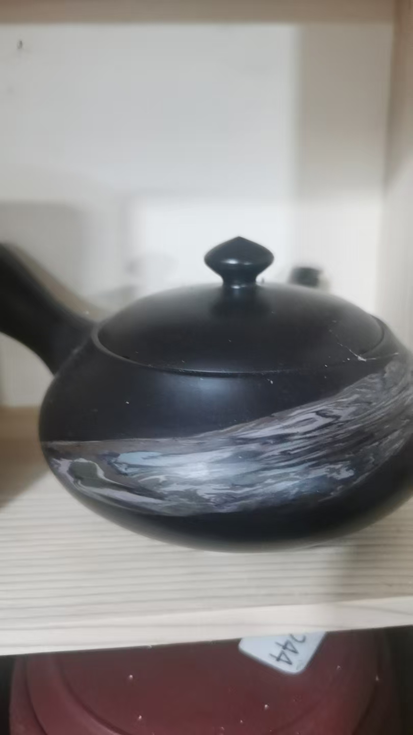 日式风格手工打造泡茶器