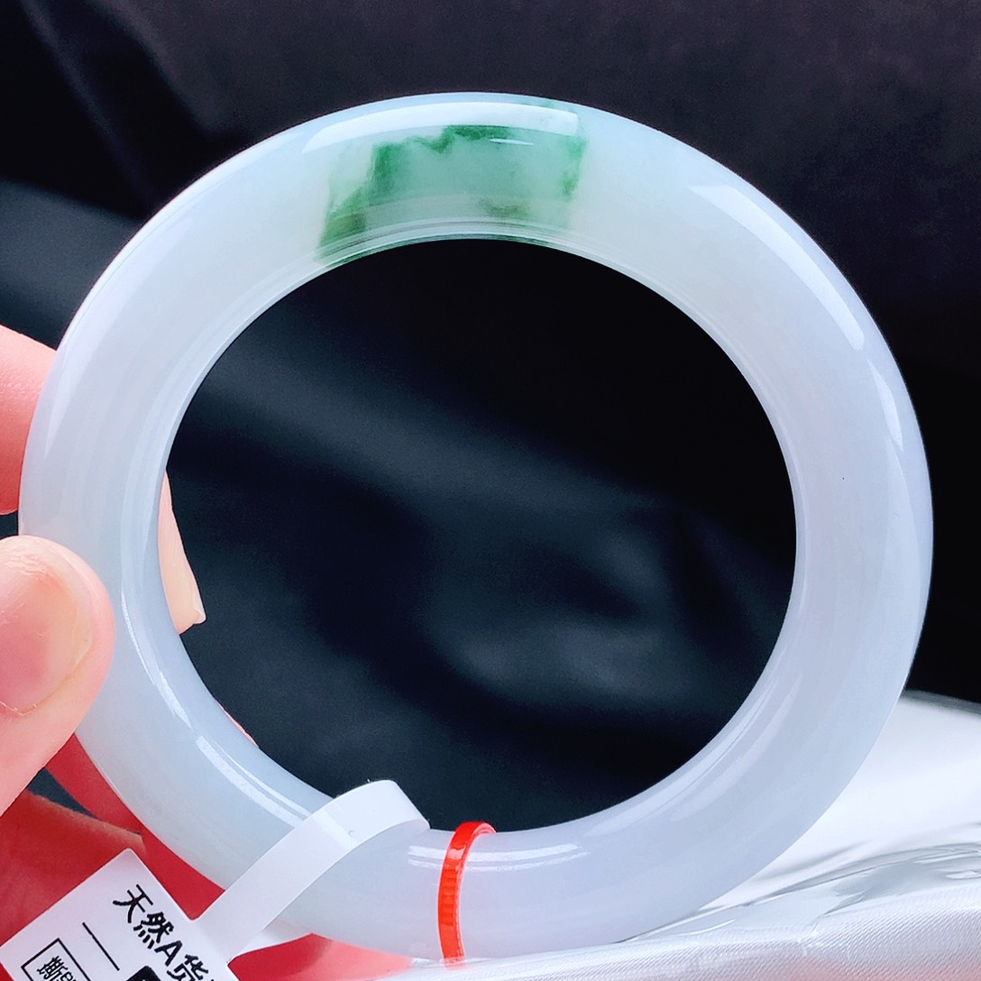 未镶嵌手镯（圆镯）翡翠58胖