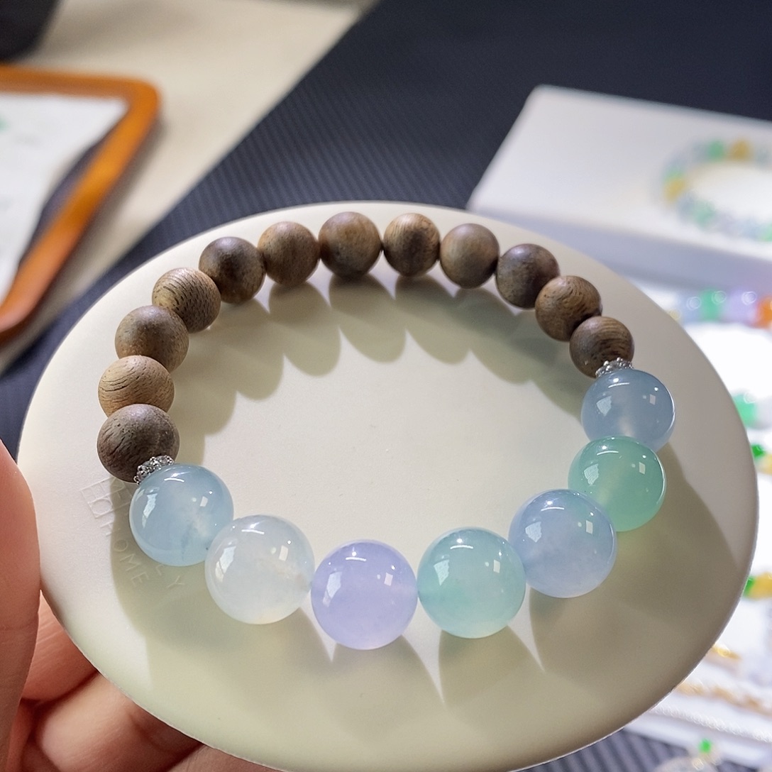 翡翠手链未镶嵌亏清买断价