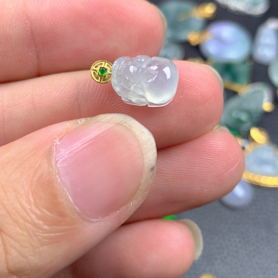 【闪购商品】翡翠18K金镶嵌颈饰翡翠