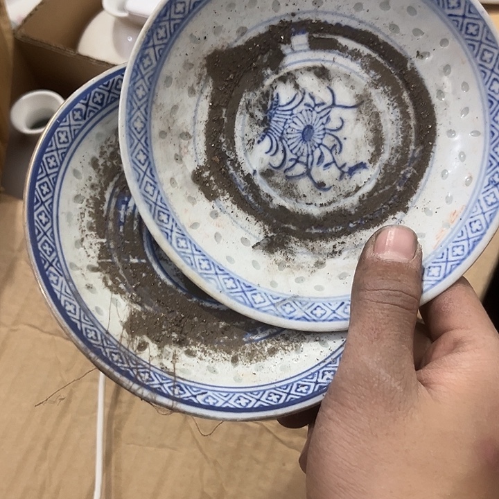 陶其他不哈哈哈哈哈哈哈哈碟子