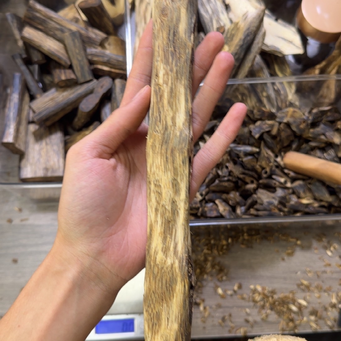 用***1线香蓝宝石原料发一份