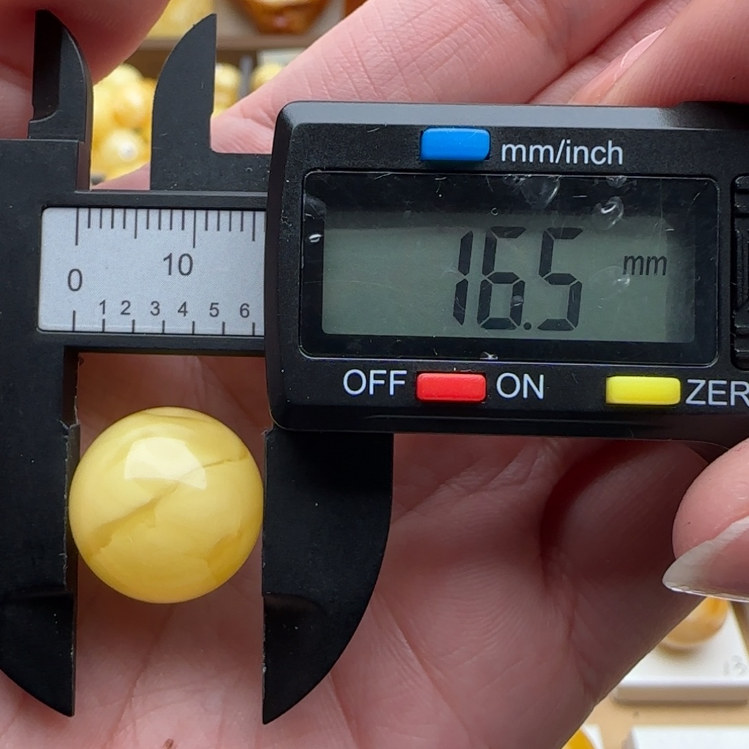 0***.蜜蜡未镶嵌裸石黄白花珠子