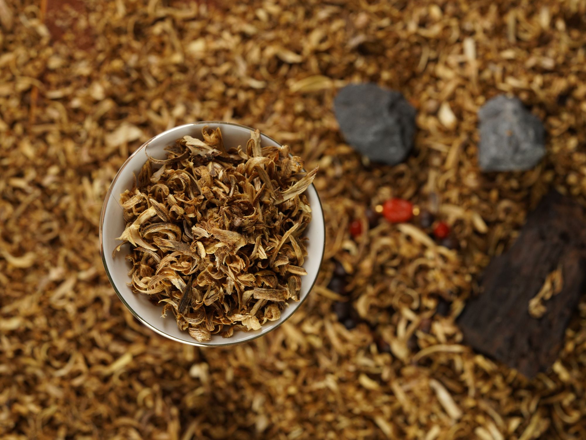 沉香B02香港黄棋奇楠沉香文玩碎料|多样性发其一