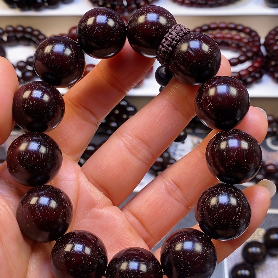 檀香紫檀（小叶紫檀）1.8满星