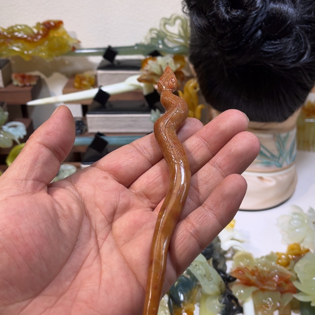 蛇纹石玉发簪合金