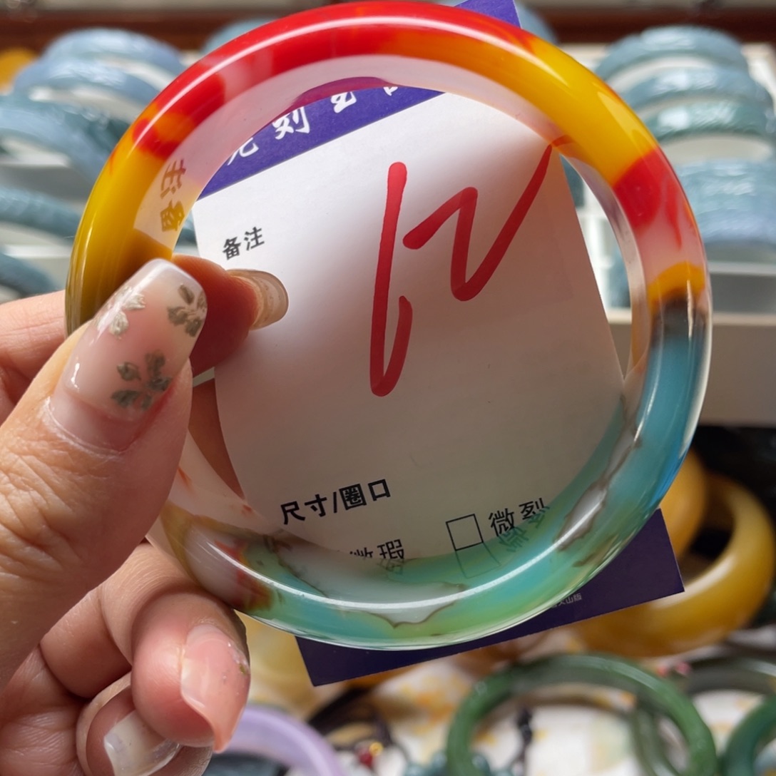 玛瑙/玉髓未镶嵌手镯