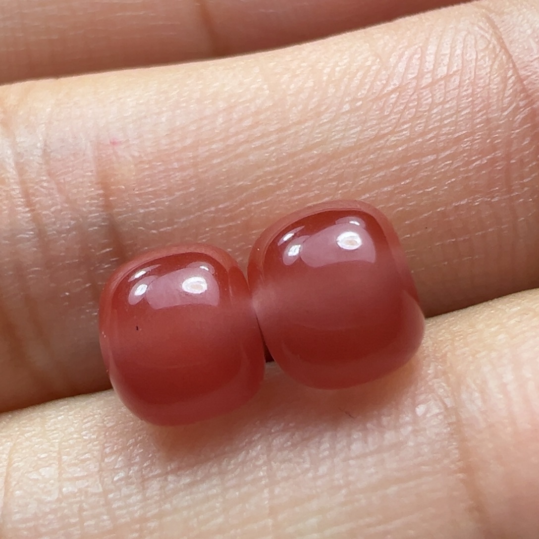南红玛瑙珠子未镶嵌