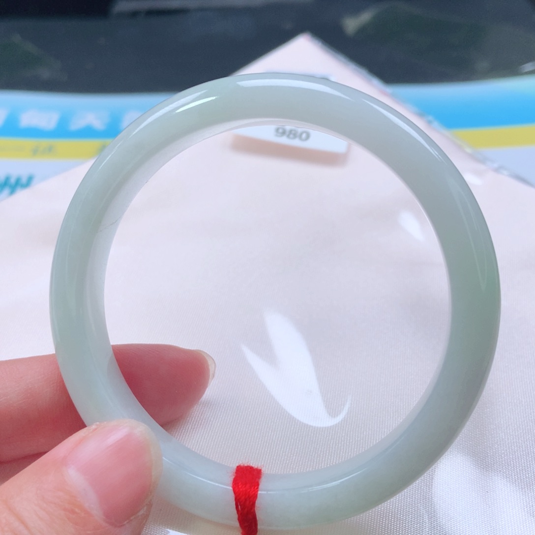 翡翠手镯未镶嵌0373号