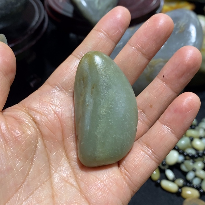 和田玉（糖玉）未镶嵌挂件