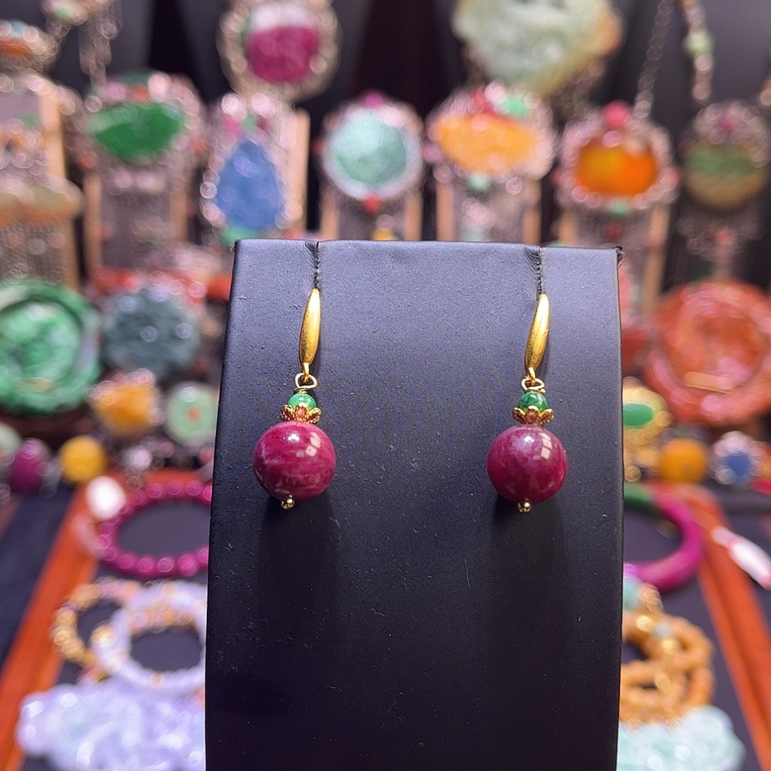 红宝石未镶嵌耳饰开播福利