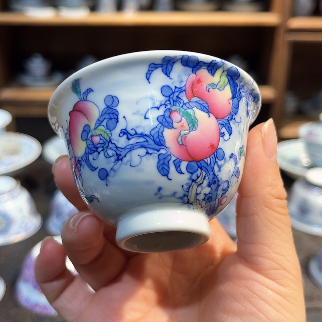 福利桃子杯。。。。。。。。