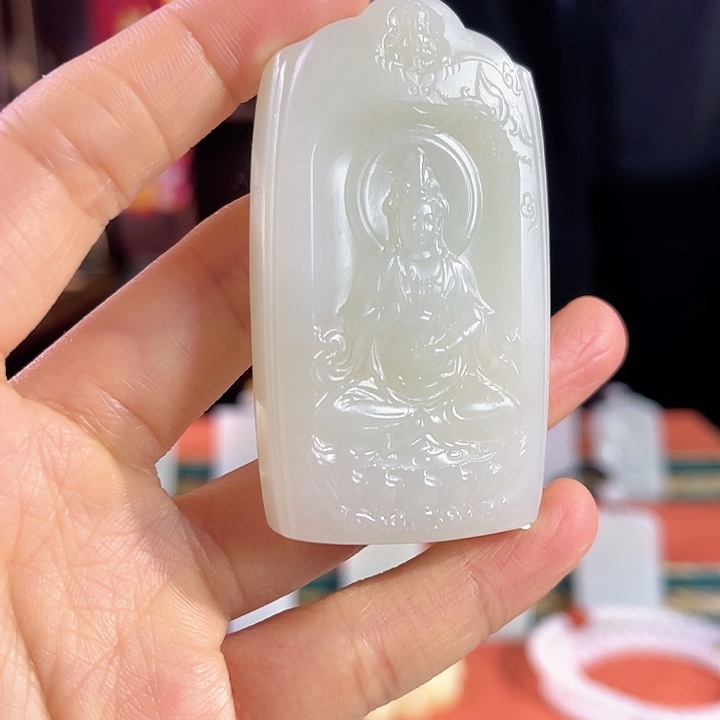 和田玉吊坠未镶嵌