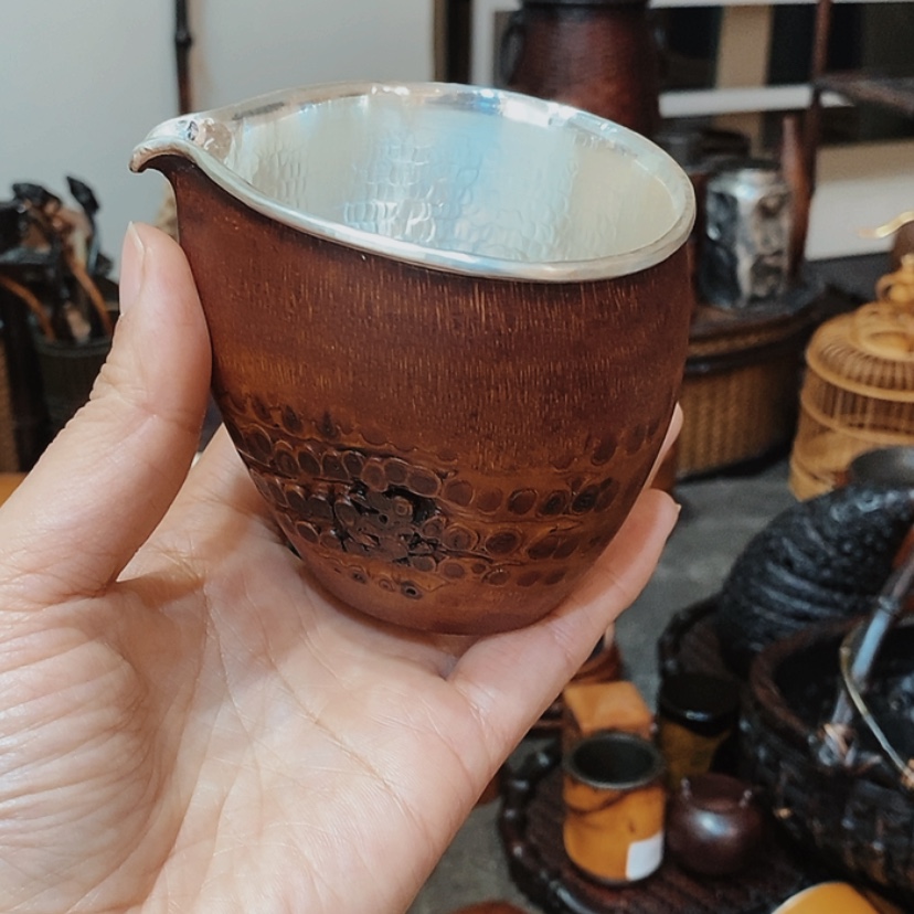 【闪购商品】一*老竹根包银