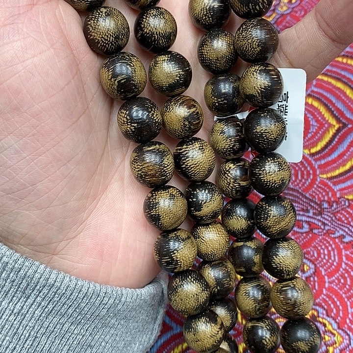 沉香香囊沉香虫漏