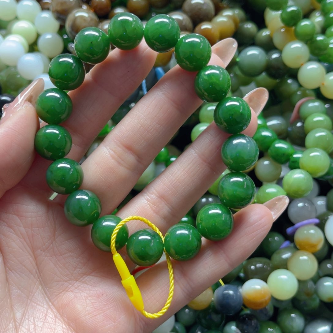 和田玉手串未镶嵌