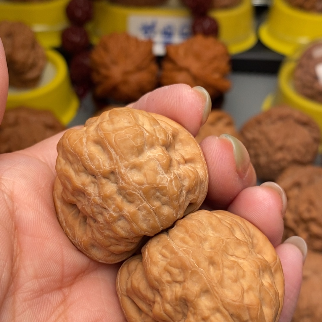 *****木质类文玩核桃古蟾