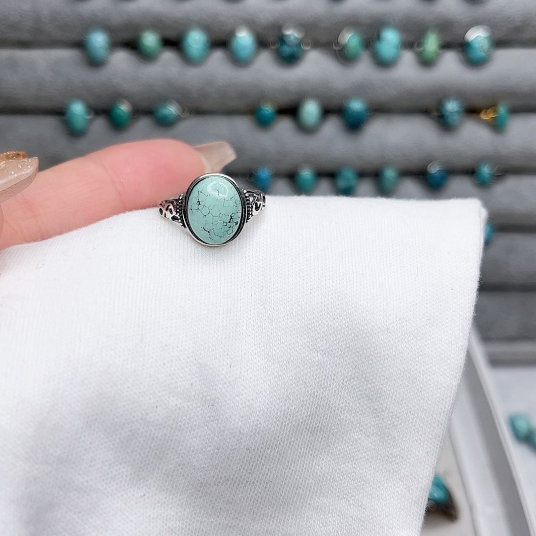 绿松石绿松石未镶嵌