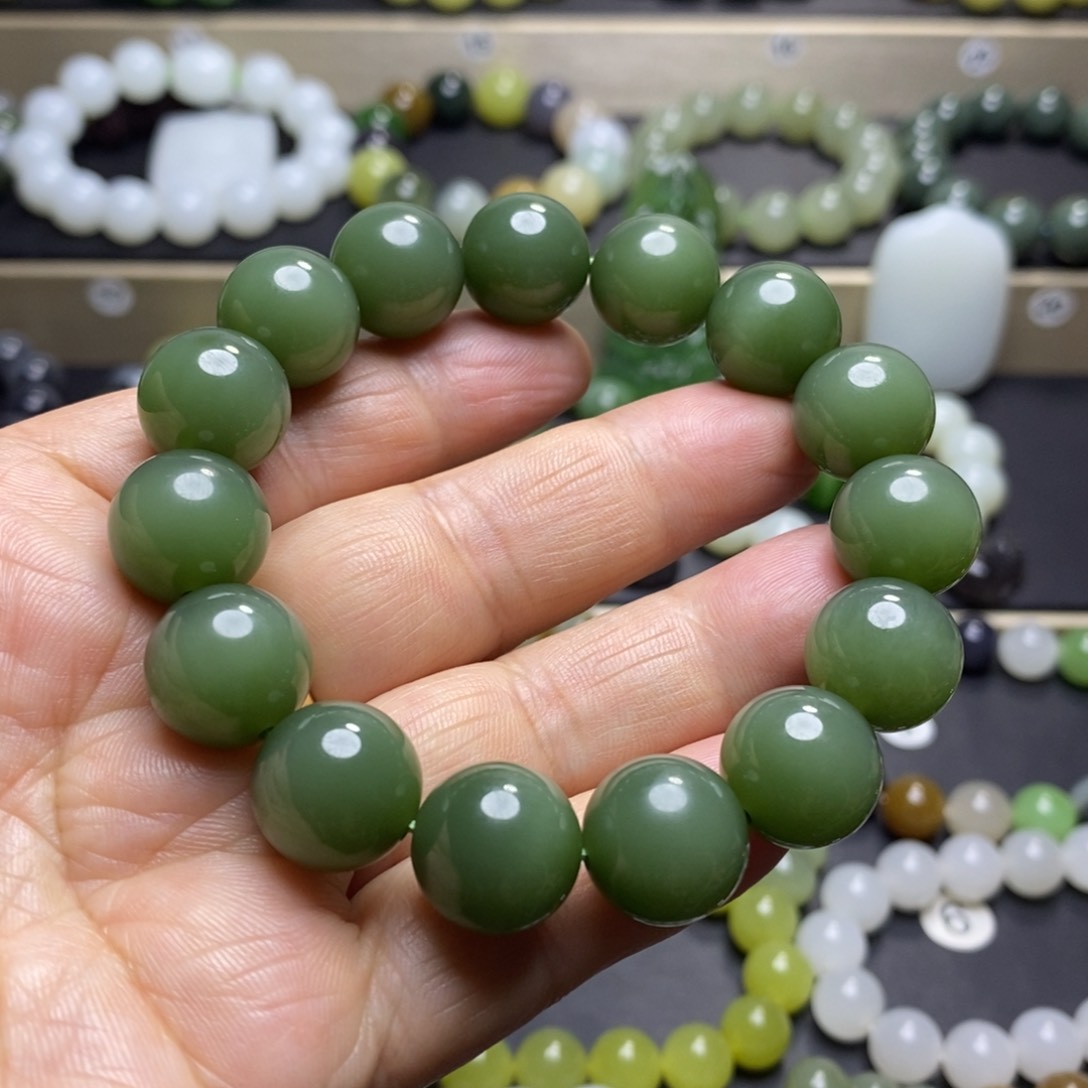 和田玉手串未镶嵌