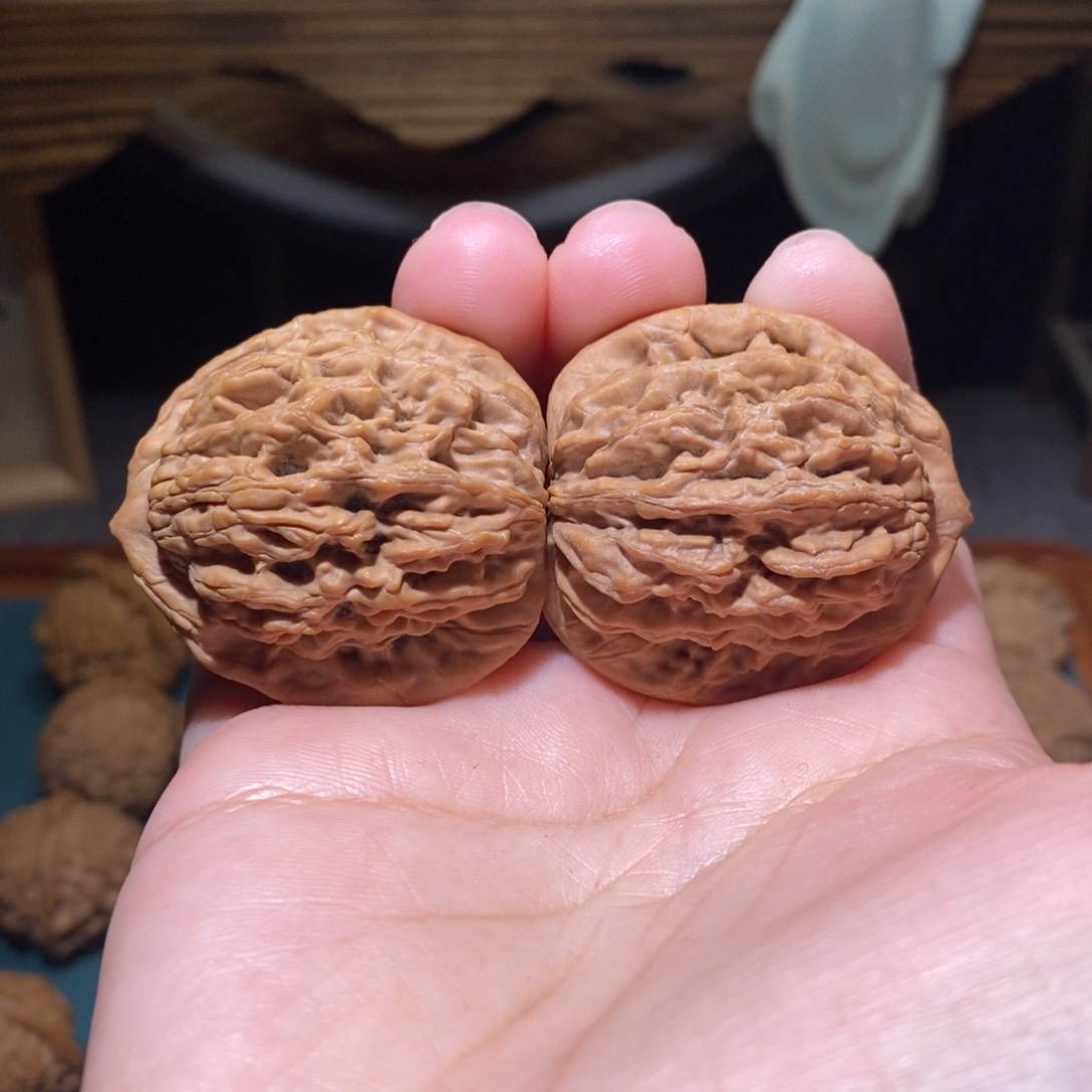 文玩核桃吊坠39麦虎