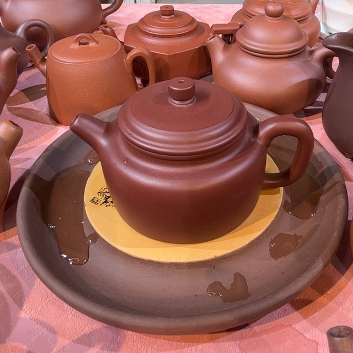 紫砂茶壶龙血砂得中200cc