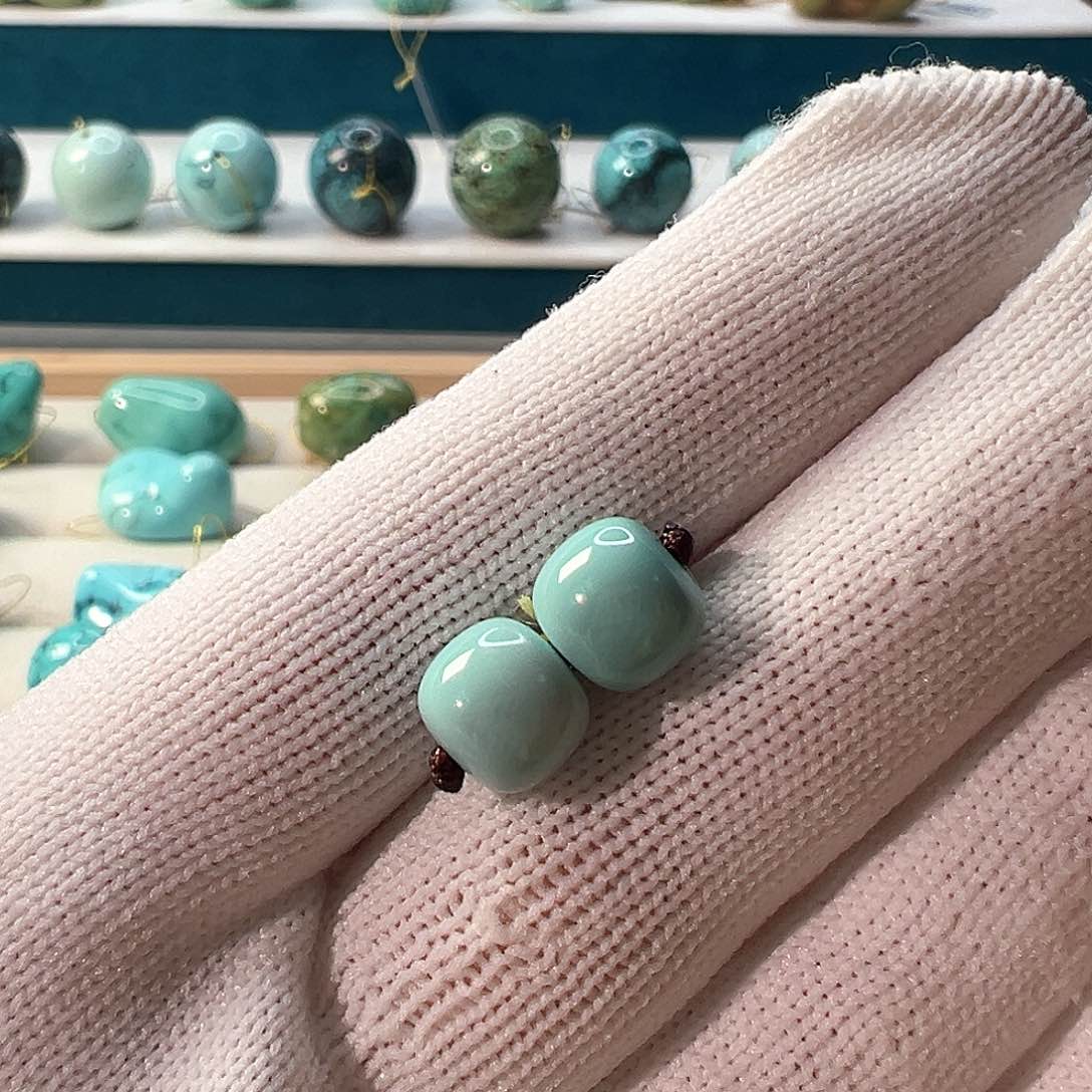 绿松石配饰未镶嵌