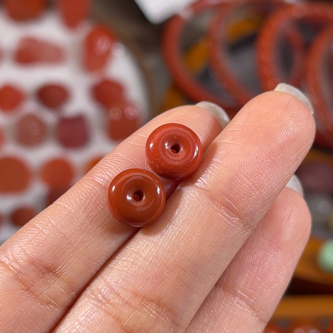 南红玛瑙未镶嵌面包圈 9mm不退换
