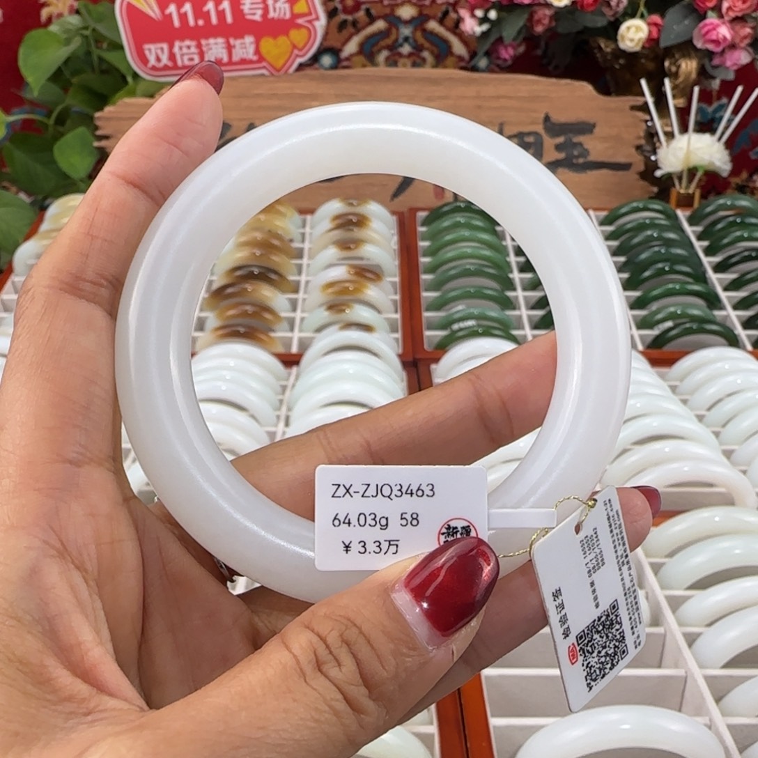 和田玉未镶嵌手镯天然新疆羊脂白玉女士手镯