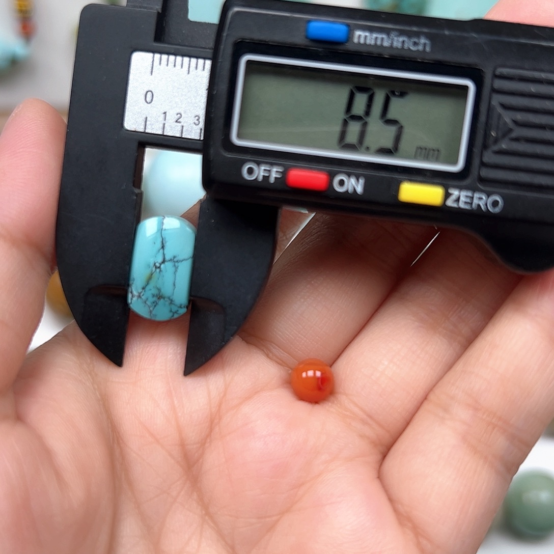 未镶嵌南红玛瑙珠宝奇石