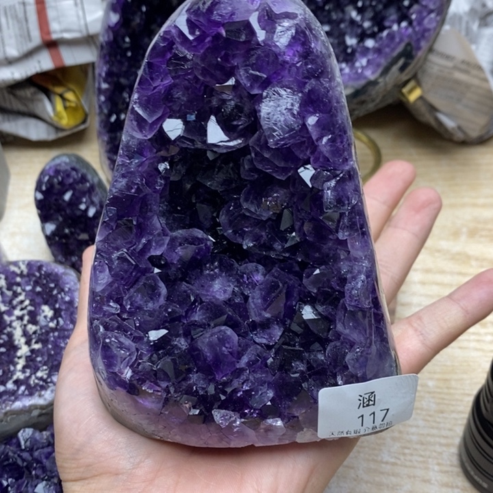 未镶嵌紫晶大型摆件（非配饰）