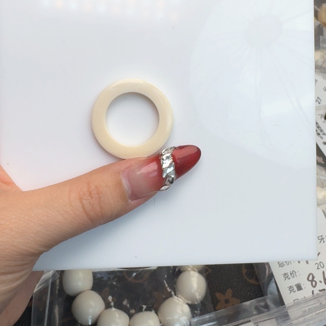 柏香籽/百香籽吊坠猛犸