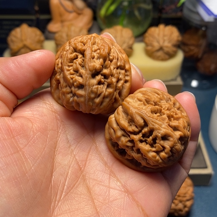 【闪购商品】把件文玩核桃凤凰台