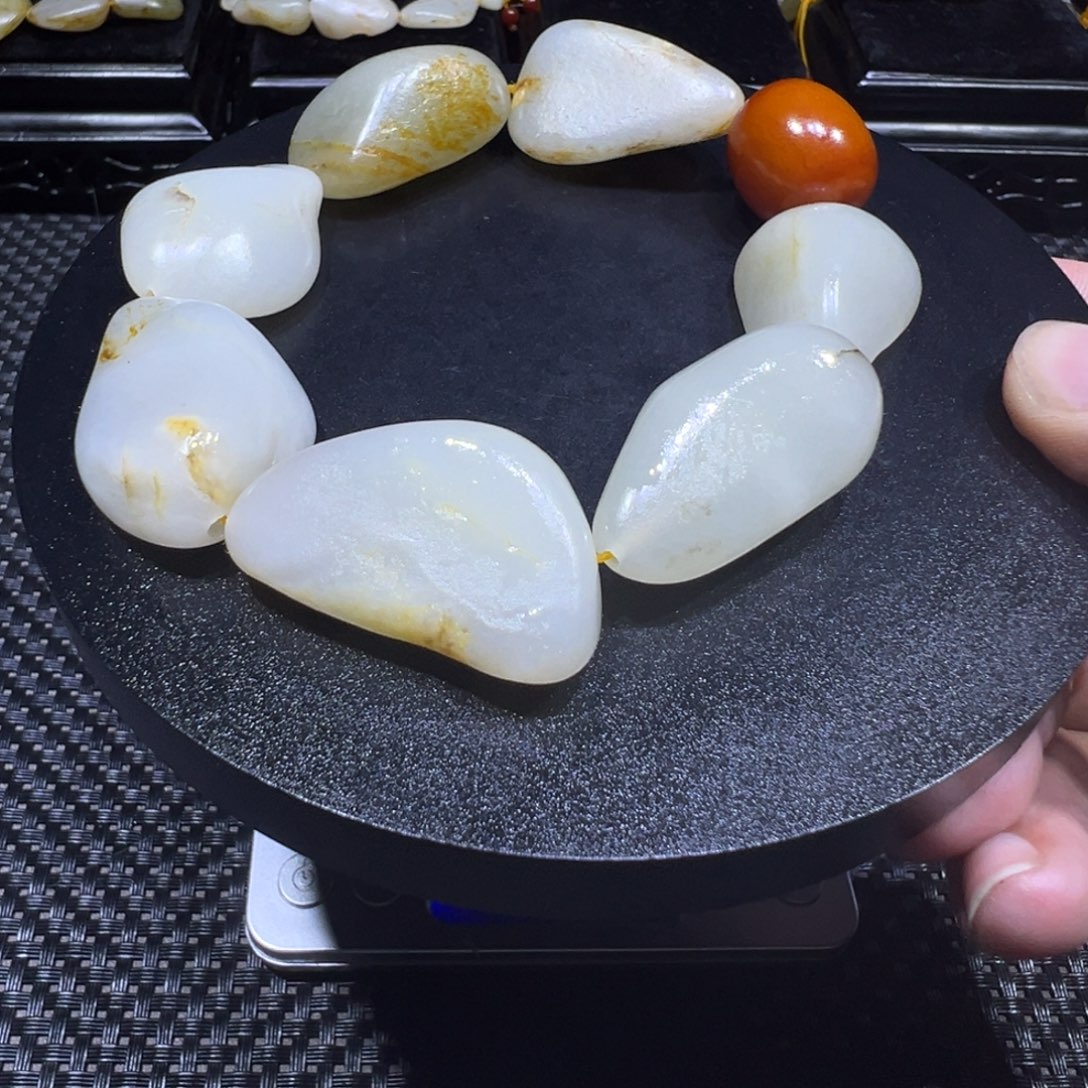 吊坠(不含链)未镶嵌和田玉（子料）93