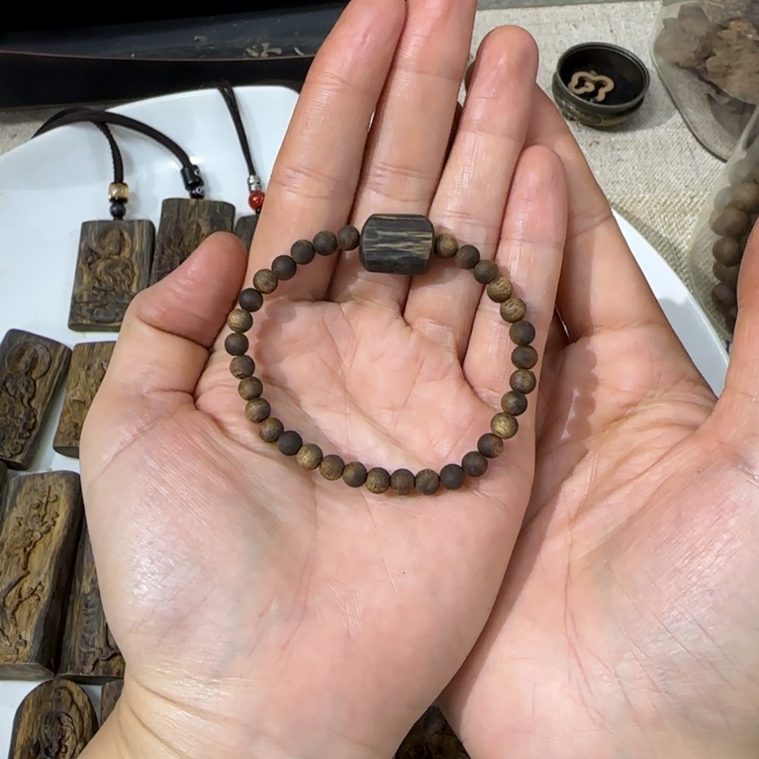 沉香手串0.5规格树心油老料