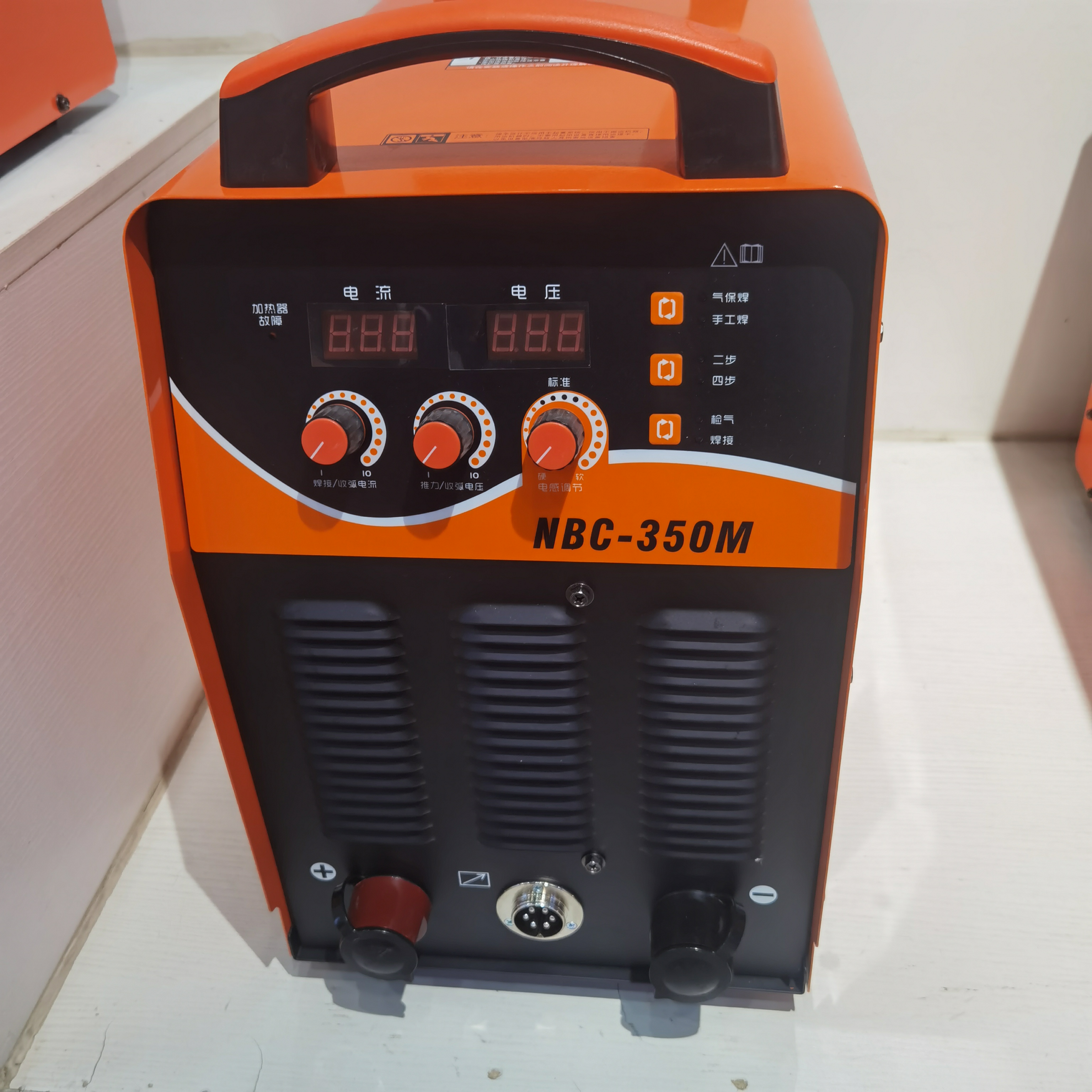 /380v佳士摩仕达工业NBC350M分体气保焊机一台工业焊接加工
