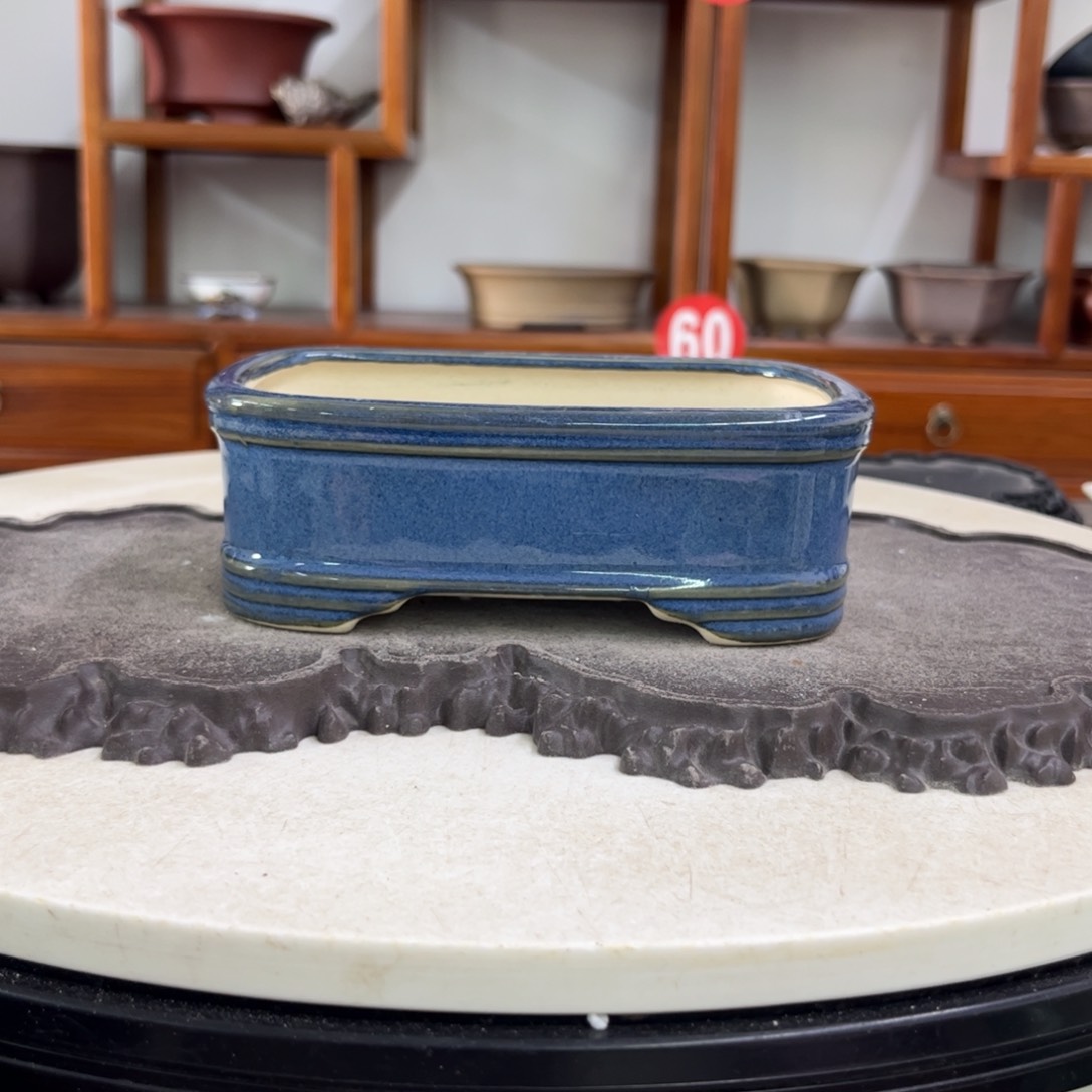 紫砂花盆瑕疵5.5-16-11。。。