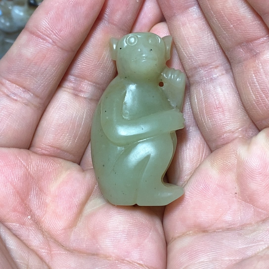 和田玉挂件未镶嵌坤*哥