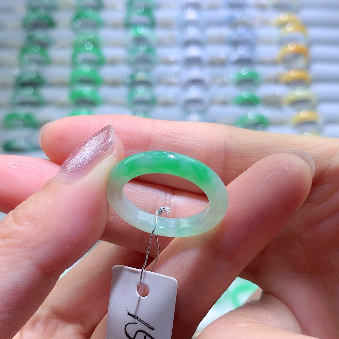 翡翠戒指未镶嵌15号