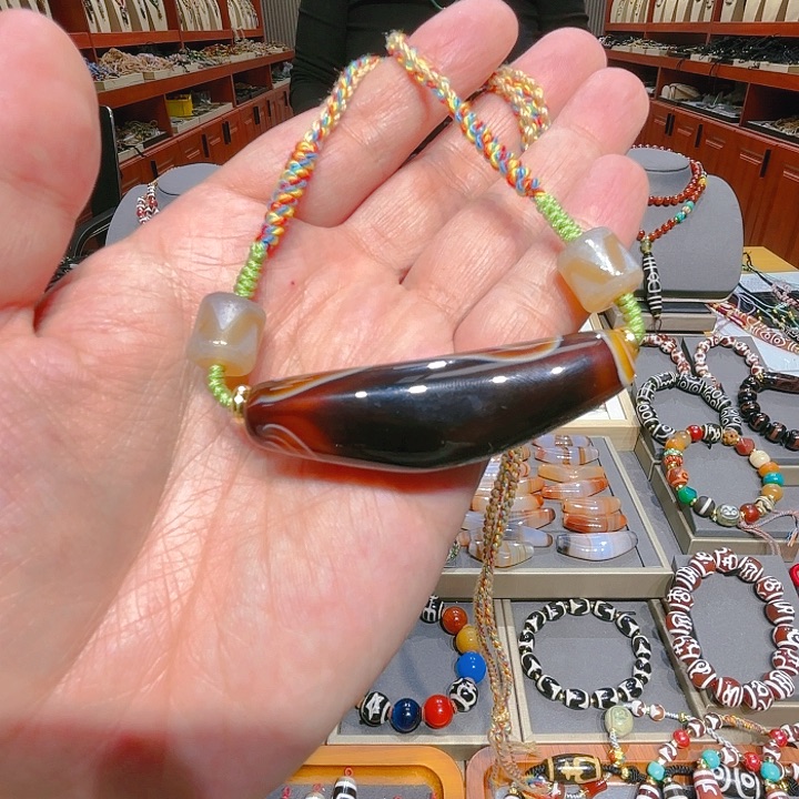 未镶嵌玛瑙/玉髓珠宝奇石