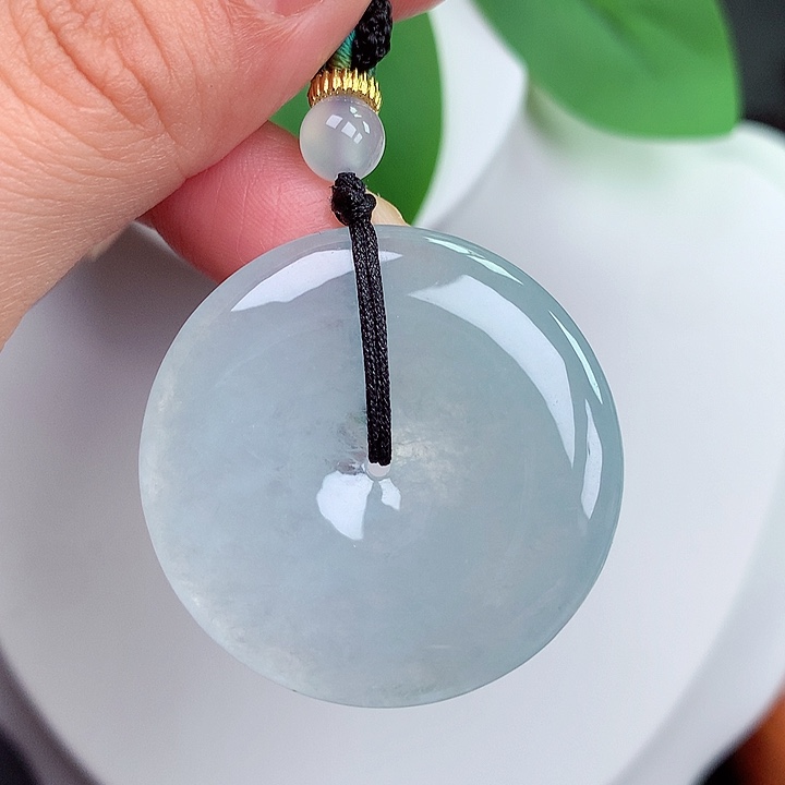 颈饰未镶嵌翡翠平安扣 35.4x5.3mm