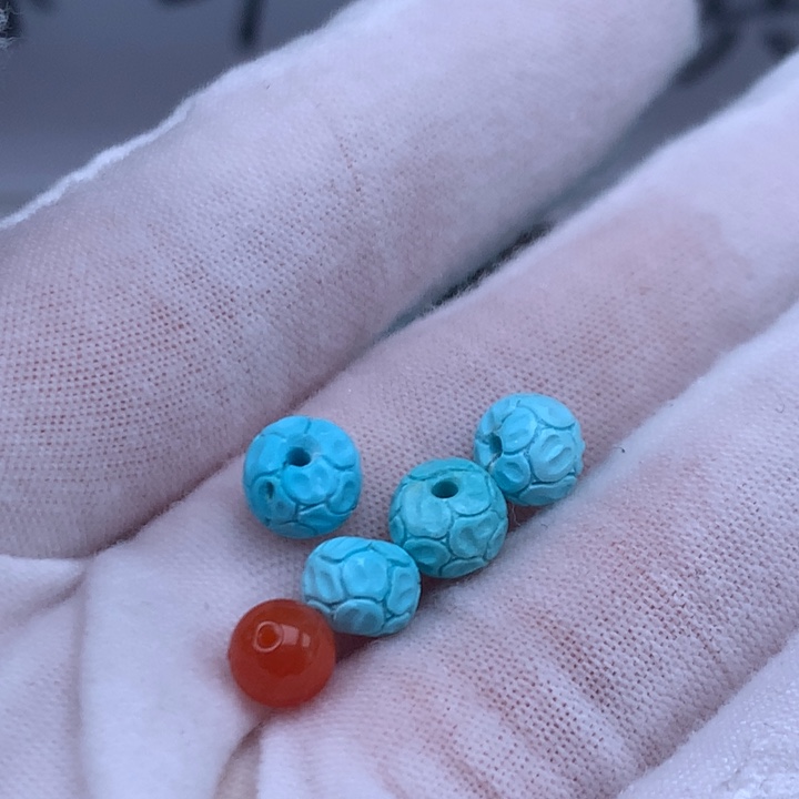 南红玛瑙未镶嵌珠宝奇石