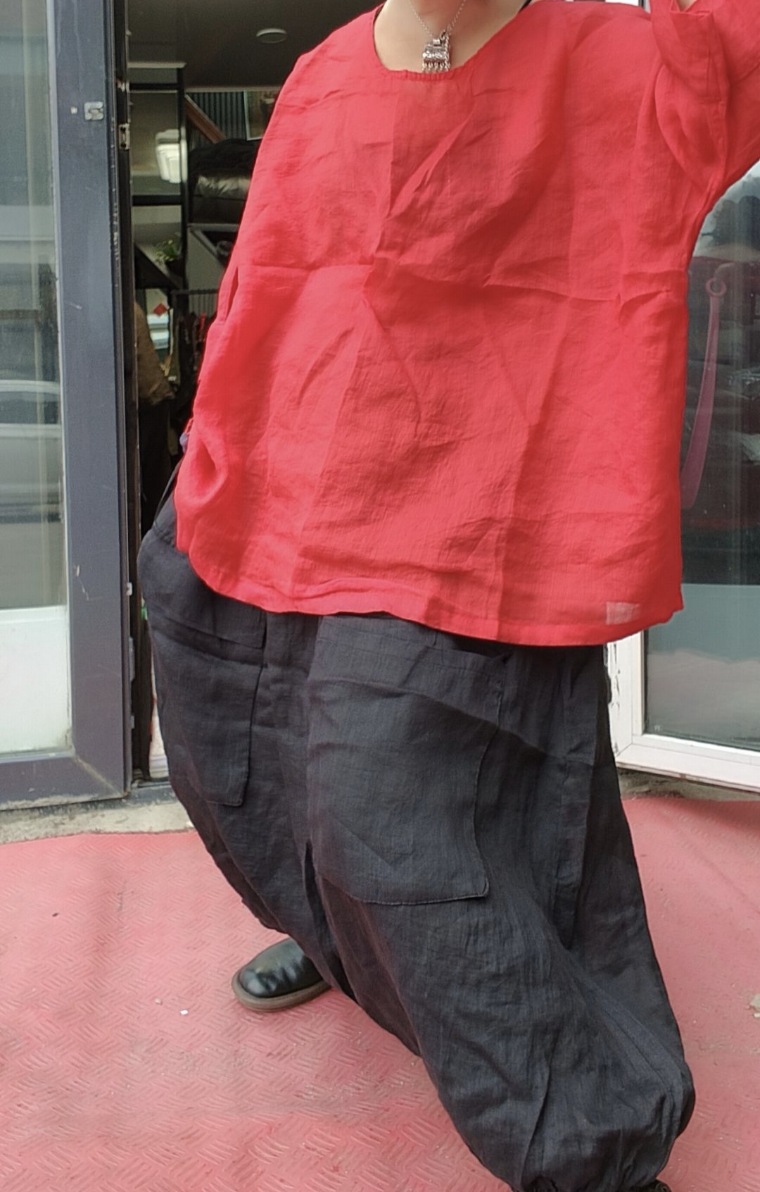 无吊牌砂洗做旧打底麻衫微透