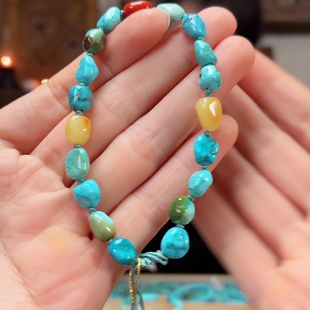 未镶嵌绿松石珠宝奇石