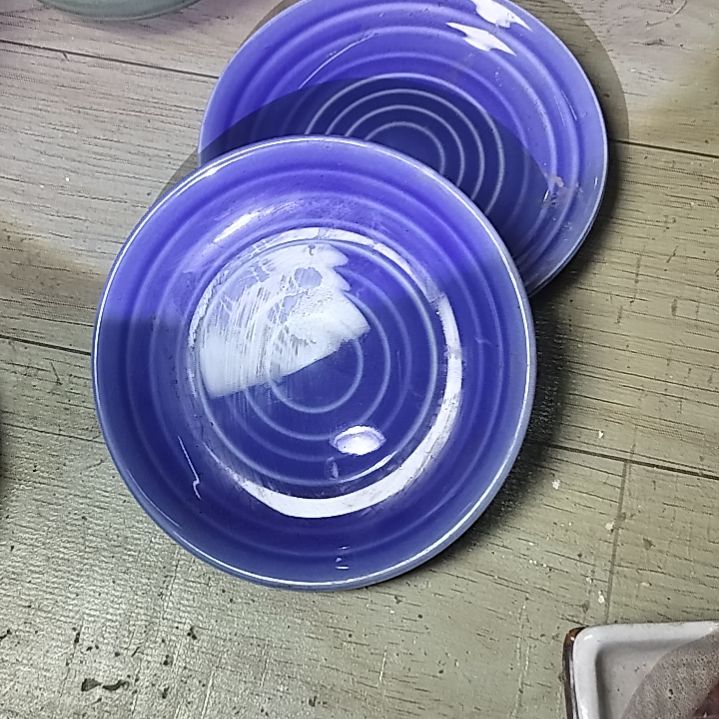 盘瓷片陶瓷杯盘壶碗都有