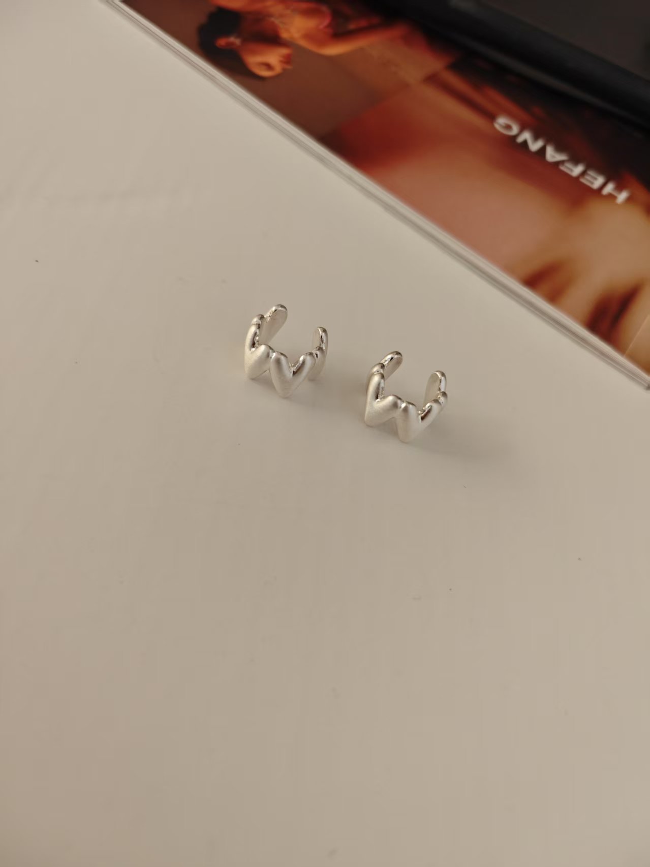 铜合金锆石耳饰 小众设计白色ins耳饰47609