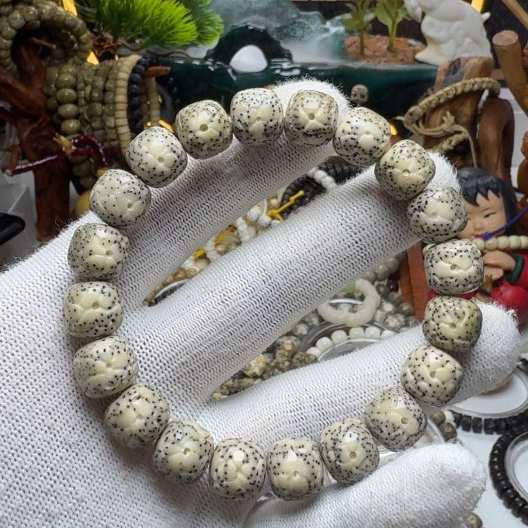 星月菩提手串9号车尺寸12.11石玉富甲单圈