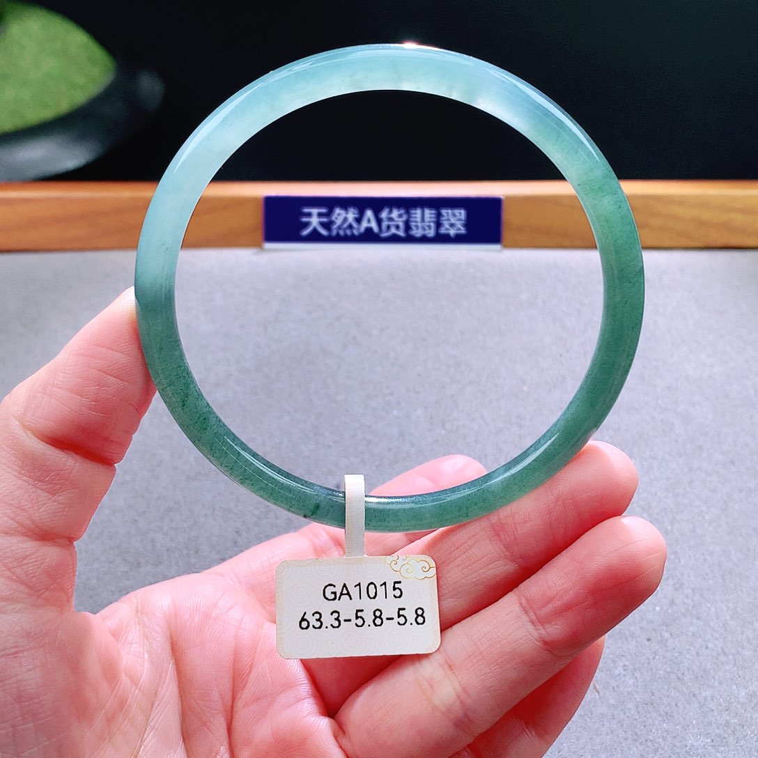 未镶嵌手镯翡翠天然翡翠手镯a货