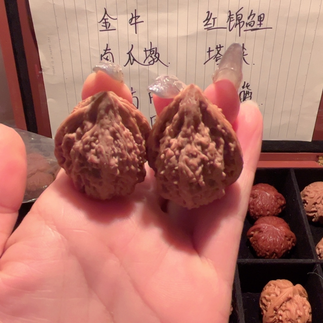 '***'吊坠桃核塔尖文玩